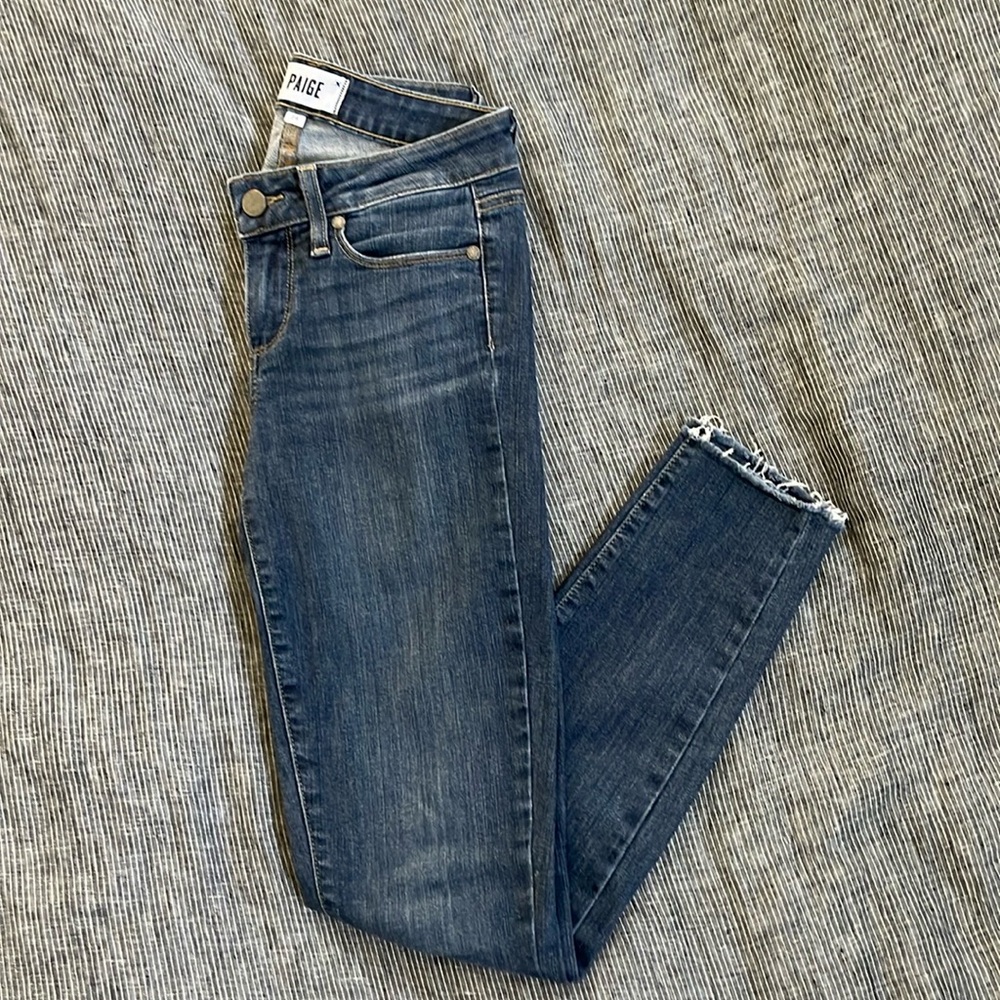 PAIGE - EUC Verdugo Ankle Jeans, Size 24